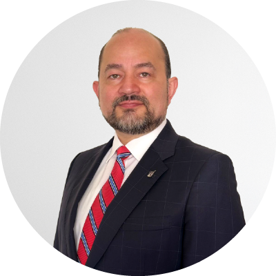 Mtro. Félix León Rojas,